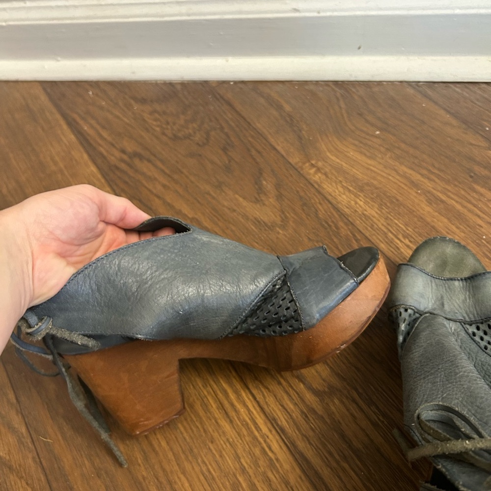 Free People Gray blue Leather Women's Heals